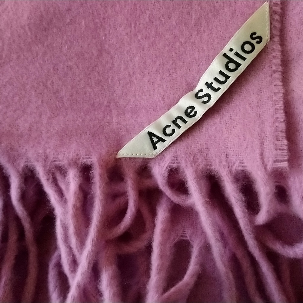 Acne studio oversized wool scarf Lavender NWT